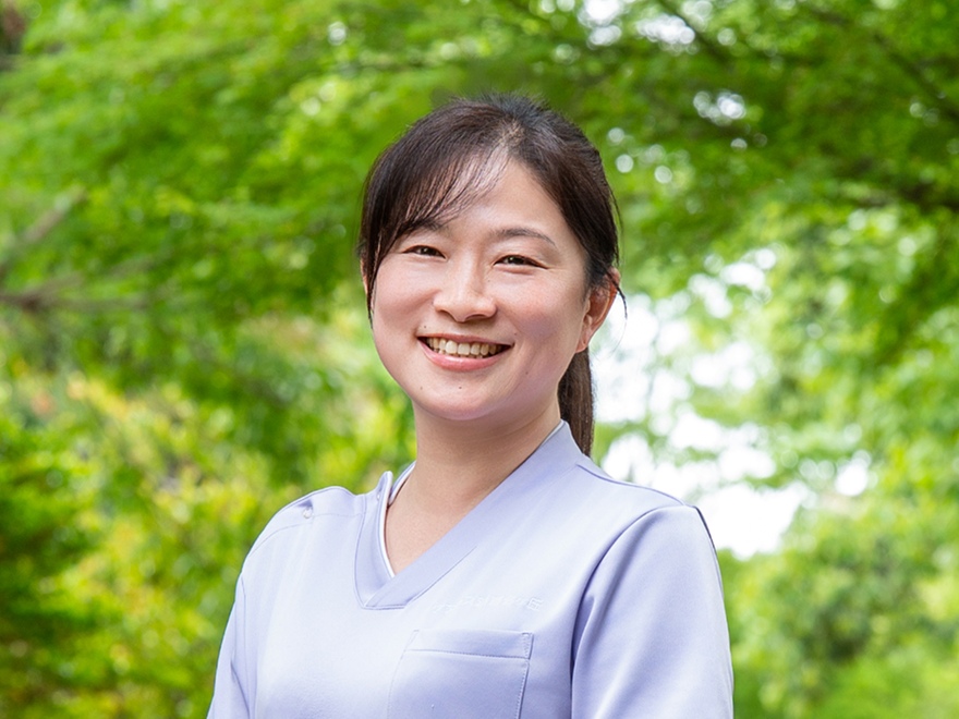 中村 友美